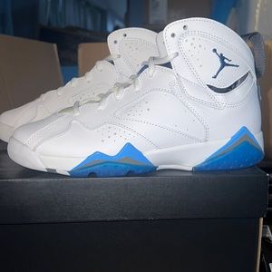 Jordan Retro 7 BG ‘French Blue’ size 6